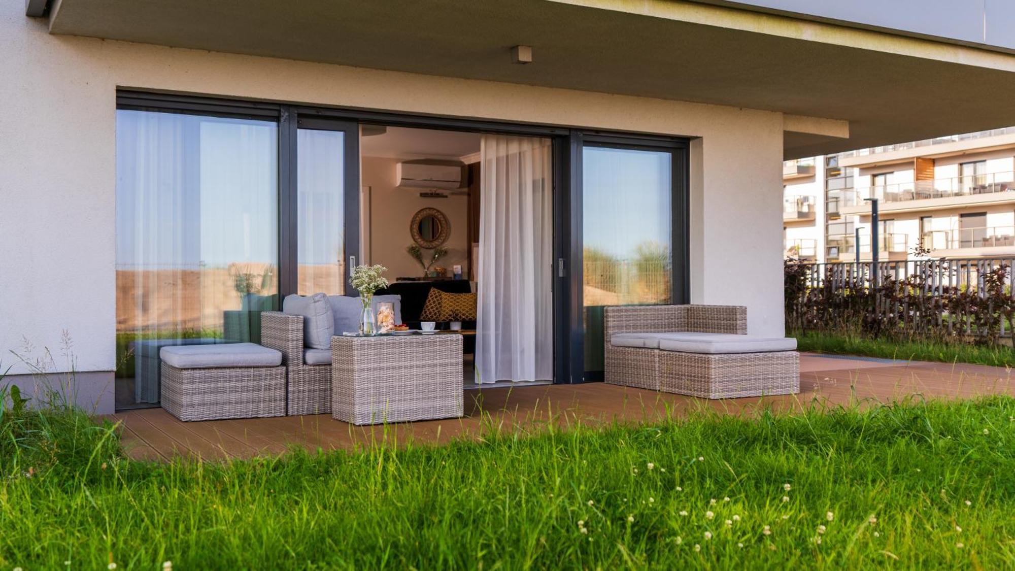 Apartament Odnowa Z Bezposrednim Widokiem Na Morze W Gardenia Dziwnow - Zewnętrze zdjęcie